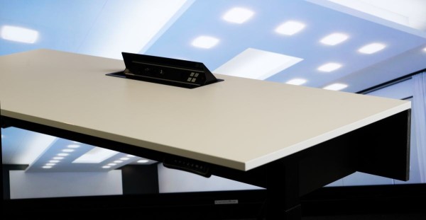 FLEXTABLE ONE - Höhenverstellbarer Medientisch